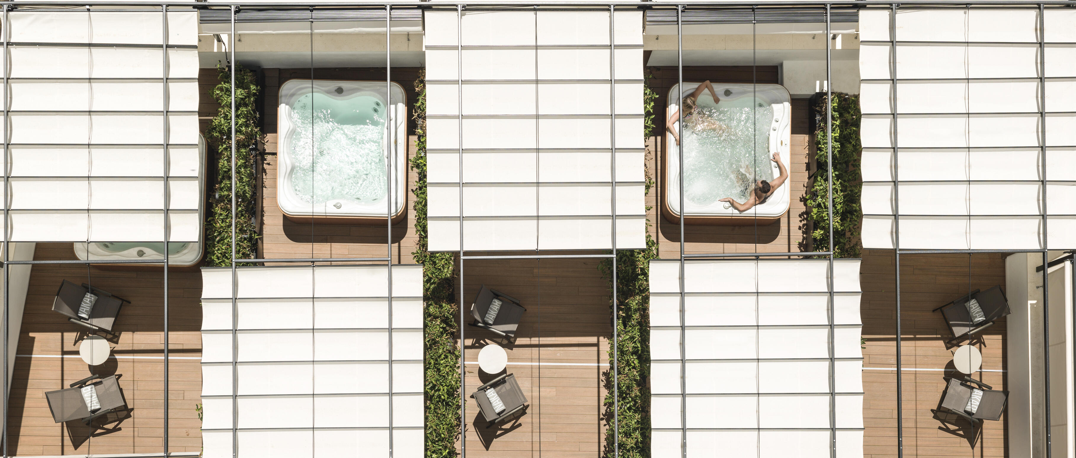 NAKAR Hotel - Room Deluxe (9).jpg